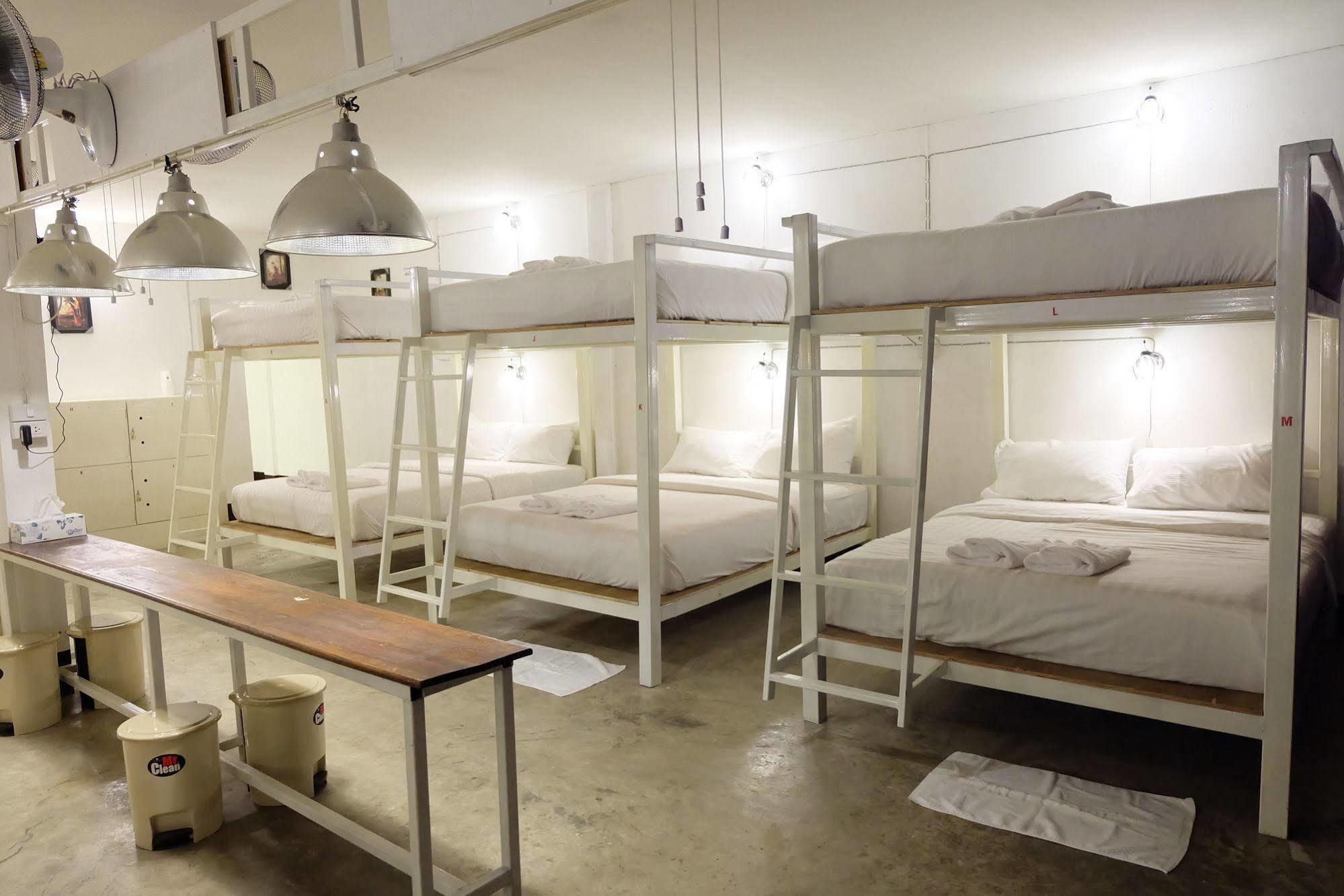 Paihostelle Bagian luar foto